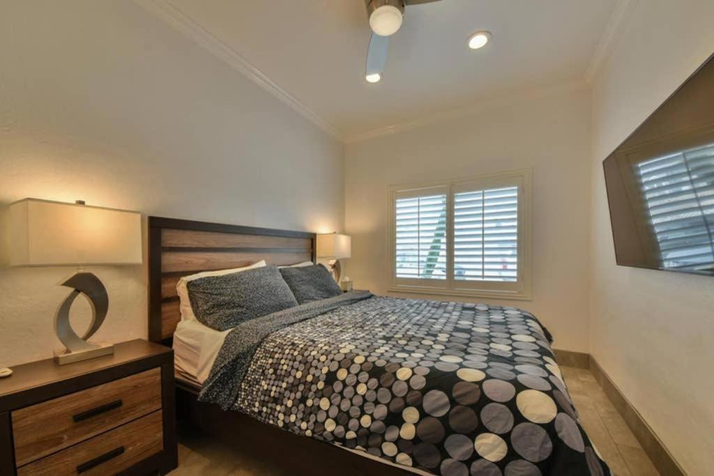 1000#1 Contemporary Home W/ Parking, Grill, & Ac! Newport Beach Buitenkant foto